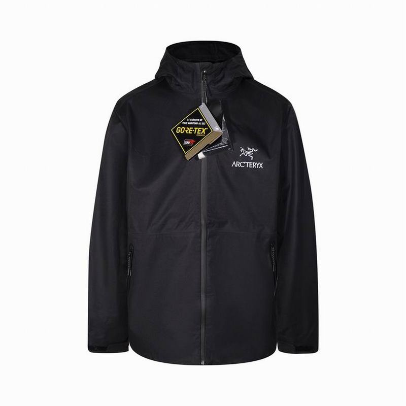 ARC'TERYX Men's Outwear 96